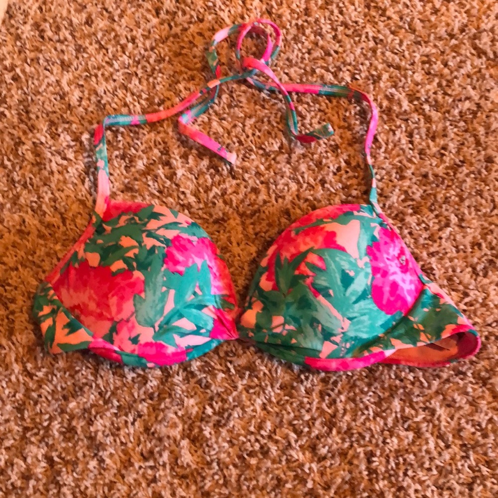 Bathing suit top